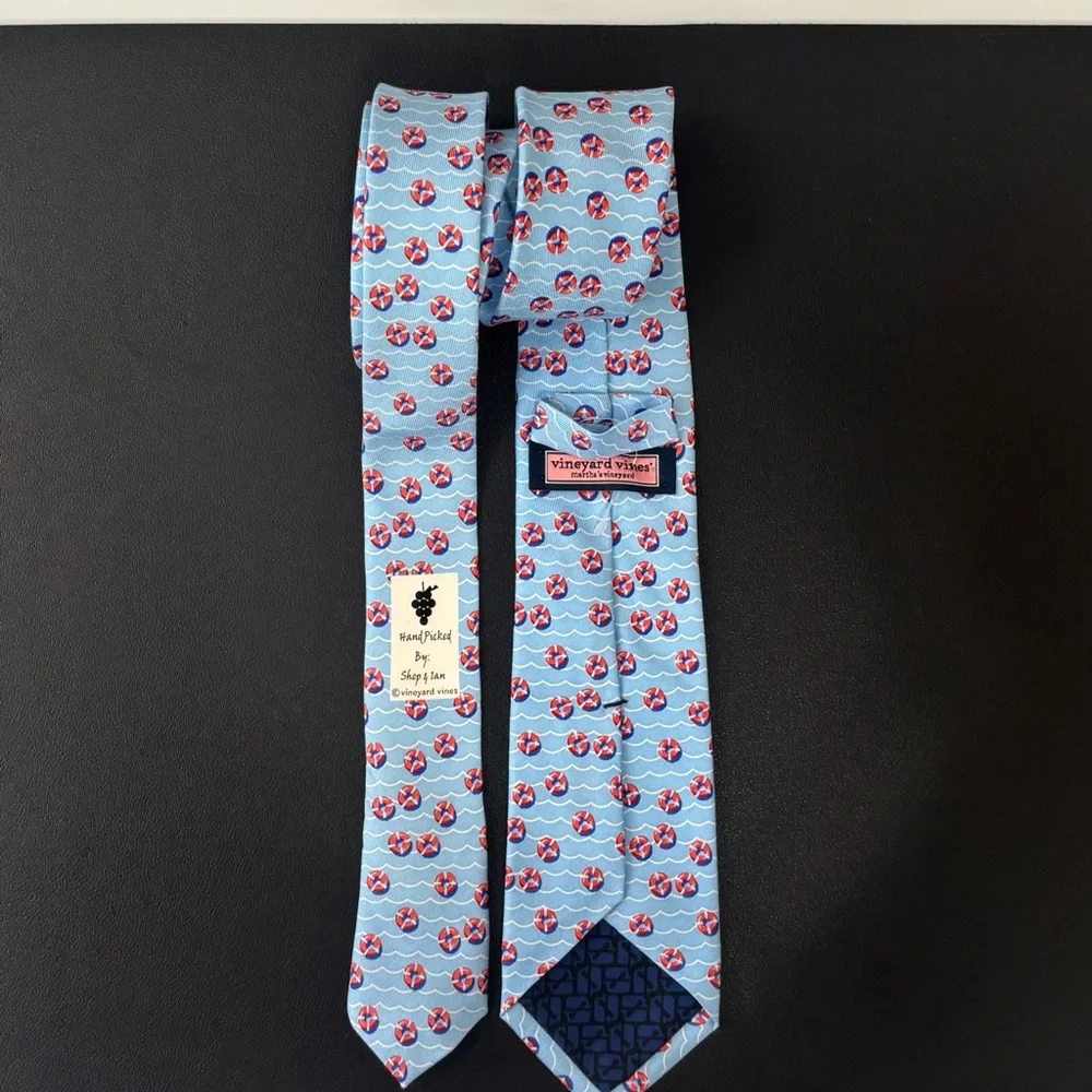 Vineyard Vines Boys Light Blue / Red Lifesavers 100% Silk Tie, 2 5/8